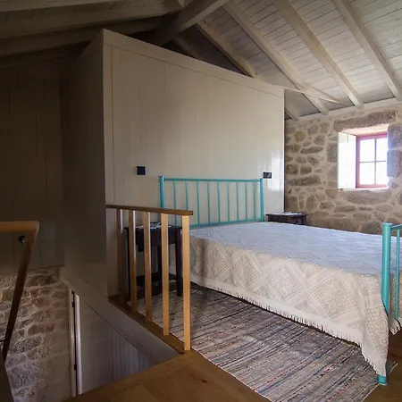 Casas Dos Avos Guest House Vale de Cambra Room photo