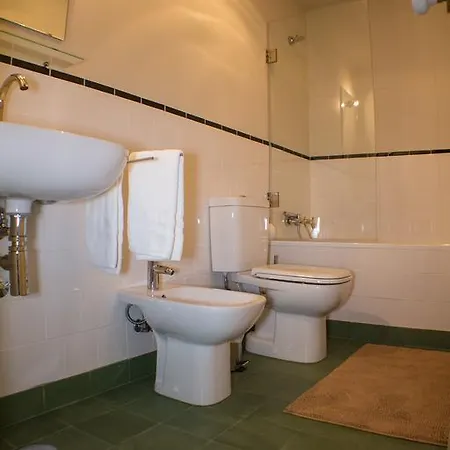 Casas Dos Avos Guest House Vale de Cambra Room photo