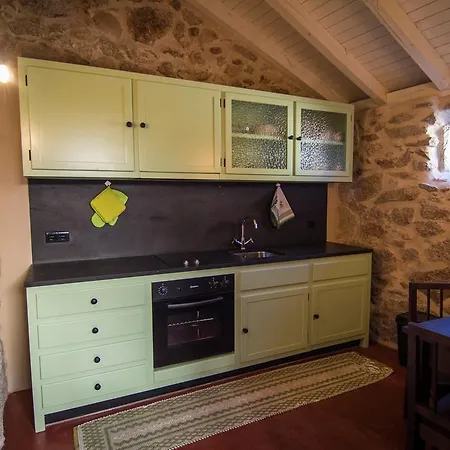 Casas Dos Avos Guest House Vale de Cambra Room photo