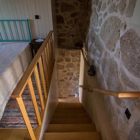 Casas Dos Avos Guest House Vale de Cambra Room photo