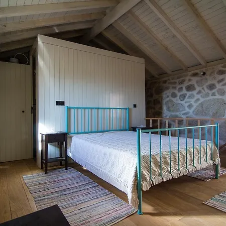 Casas Dos Avos Guest House Vale de Cambra Room photo