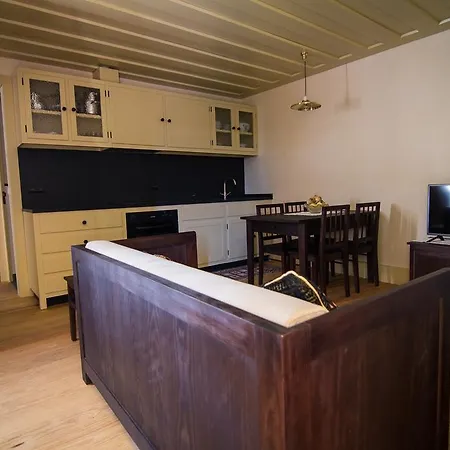 Casas Dos Avos Guest House Vale de Cambra Room photo
